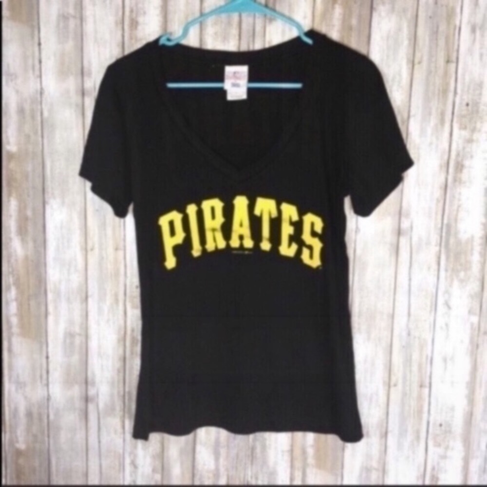 MLB Pittsburgh Pirates Logo Tee - Picture 3 of 4